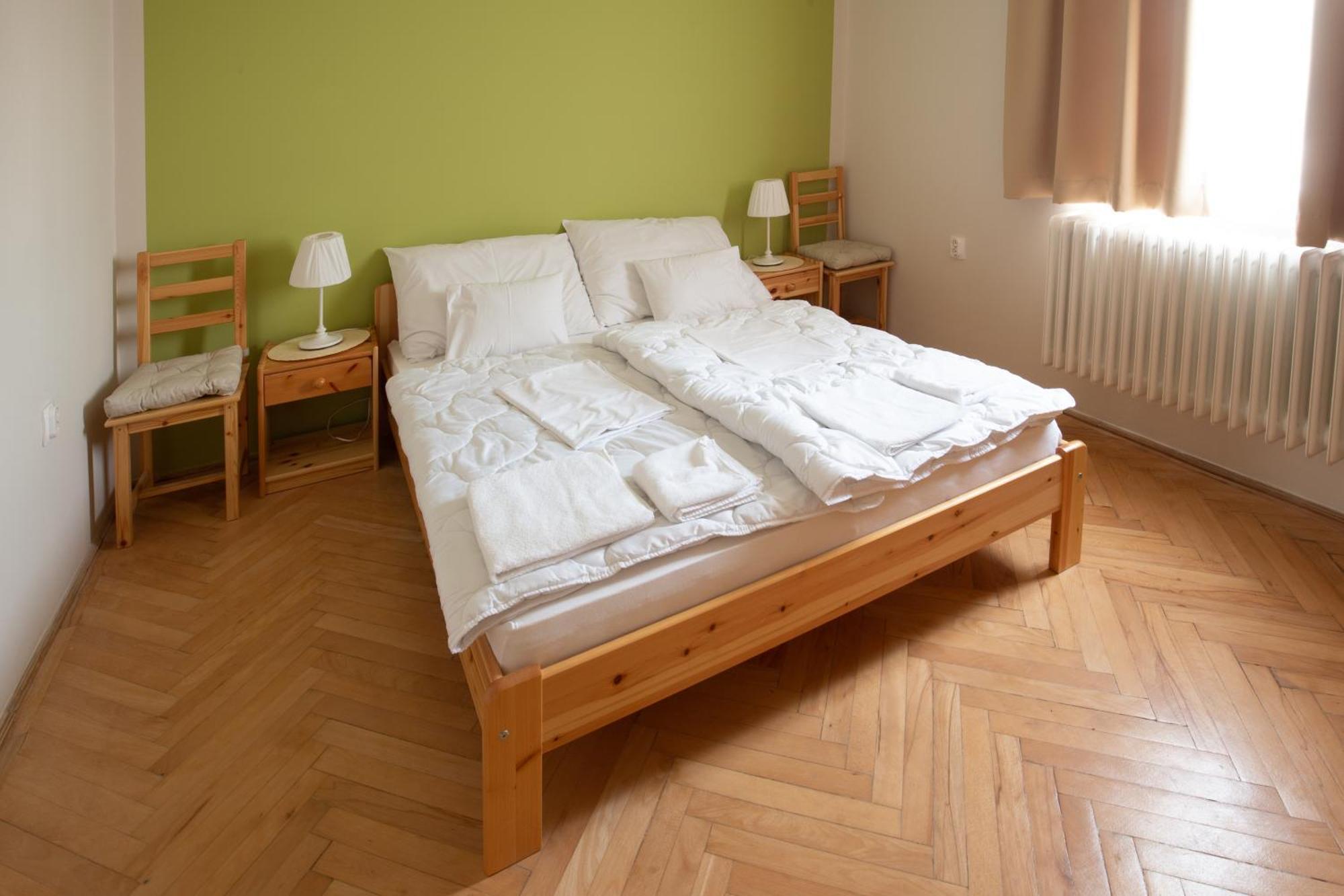Hotel Csoemoeri Vendeghaz Csomor Esterno foto